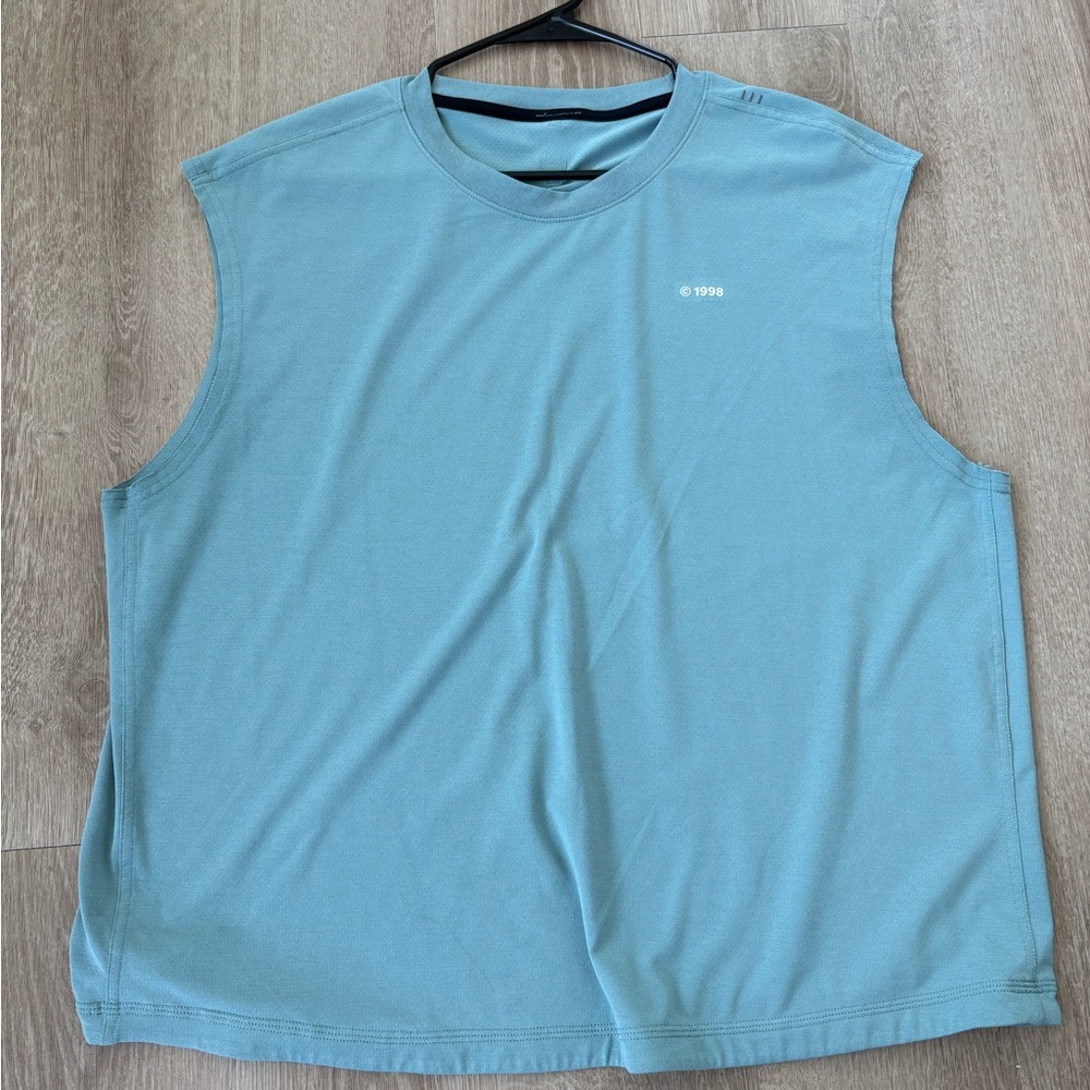 lululemon athletica Men's Light Blue Sleeveless Crew Tank